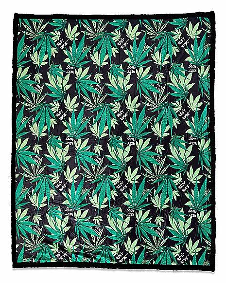 Wholesale ⌛ Leaf Fleece Blanket 🔔 1 Wholesale ⌛ Leaf Fleece Blanket 🔔