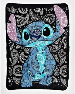 Wholesale ✨ Paisley Stitch Fleece Blanket - Lilo & Stitch 👏