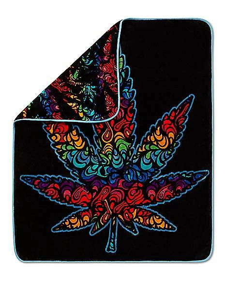Coupon π Trippy Leaf Fleece Blanket π 2 Coupon π Trippy Leaf Fleece Blanket π - Image 2